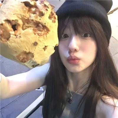 男孩、鼹鼠、狐狸和马海报